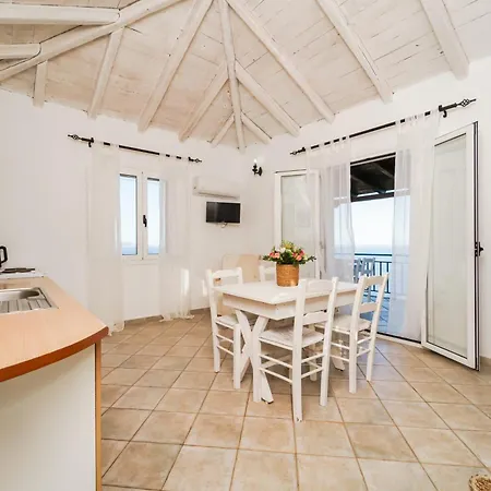Apartment Vigla Volimes